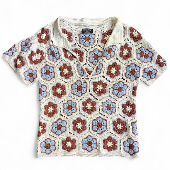 Mink Pink Brown Blue and  Cream Crochet Top Size Medium - Picture 1 of 4